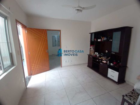 Foto 3 do(a) Casa em Condomínio de 2 quartos à venda em Vila Carmosina, São Paulo