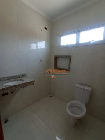 Foto 4 do(a) Casa de 3 quartos à venda em Vila Maranduba, Guarulhos
