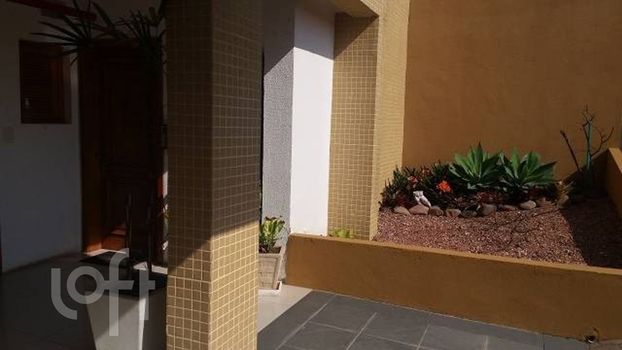 Foto 2 do(a) Apartamento de 2 quartos à venda em Santo Antônio, Porto Alegre