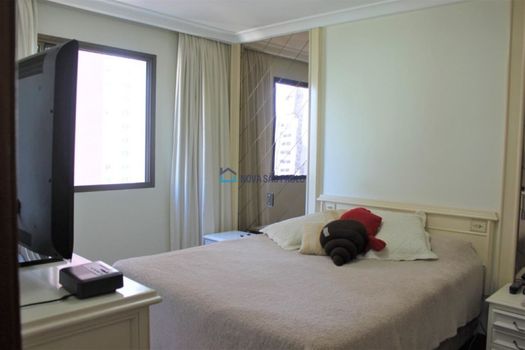 Foto 13 do(a) Apartamento de 4 quartos à venda em Campo Belo, São Paulo