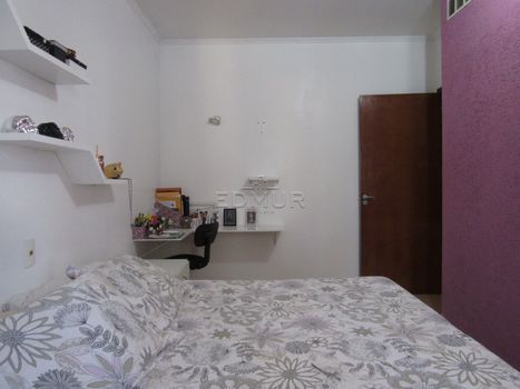 Foto 12 do(a) Casa de 3 quartos à venda em Vila Camilópolis, Santo André