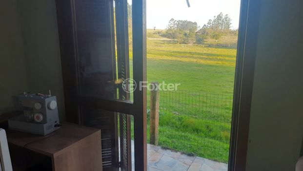 Foto 5 do(a) Fazenda / Sítio / Chácara de 2 quartos à venda em null, Glorinha