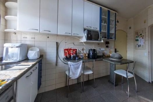 Foto 6 do(a) Apartamento de 3 quartos à venda em Jardim Avelino, São Paulo