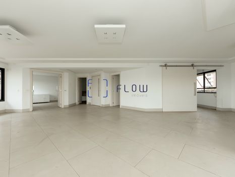 Foto 3 do(a) Apartamento de 4 quartos à venda em Campo Belo, São Paulo
