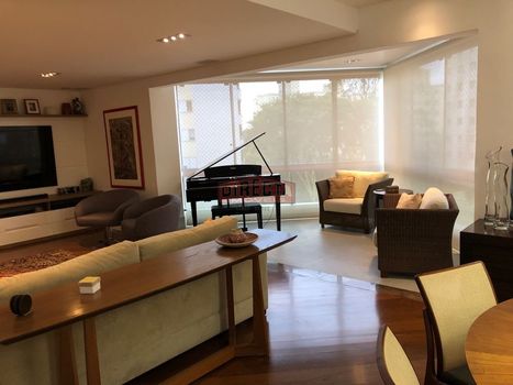 Foto 4 do(a) Apartamento de 3 quartos à venda em Vila Monumento, São Paulo