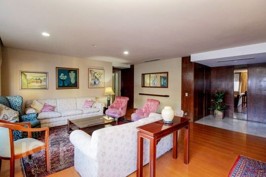 Foto 5 do(a) Apartamento de 3 quartos à venda em Moinhos de Vento, Porto Alegre