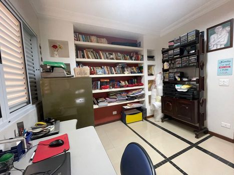 Foto 10 do(a) Casa em Condomínio de 3 quartos à venda em Parque Jamaica, Londrina