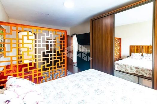 Foto 7 do(a) Casa de 4 quartos à venda em Vila Granada, São Paulo