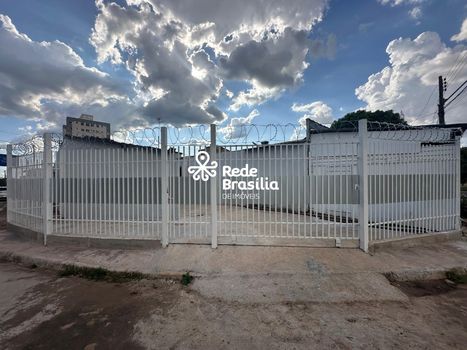 Foto 1 do(a) Casa de 2 quartos para alugar em Samambaia Sul (Samambaia), Brasília