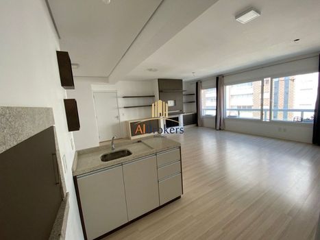 Foto 5 do(a) Apartamento de 4 quartos para alugar em Menino Deus, Porto Alegre
