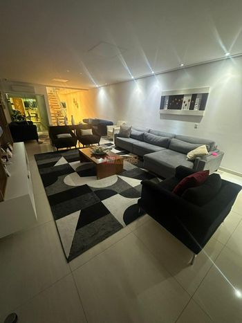 Foto 2 do(a) Casa de 4 quartos à venda em Santa Paula, São Caetano do Sul