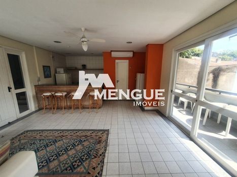 Foto 14 do(a) Apartamento de 3 quartos à venda em Passo da Areia, Porto Alegre