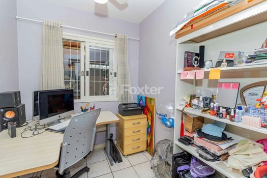Foto 23 do(a) Casa em Condomínio de 3 quartos à venda em Vila Nova, Porto Alegre