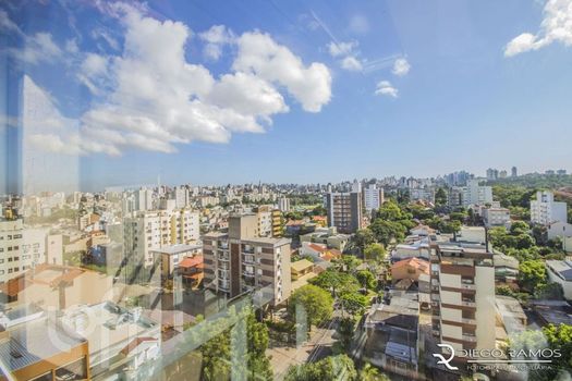 Foto 31 do(a) Apartamento de 3 quartos à venda em Jardim Botânico, Porto Alegre