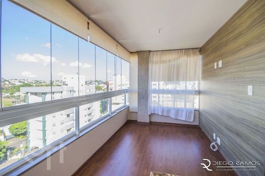 Foto 8 do(a) Apartamento de 3 quartos à venda em Jardim Botânico, Porto Alegre