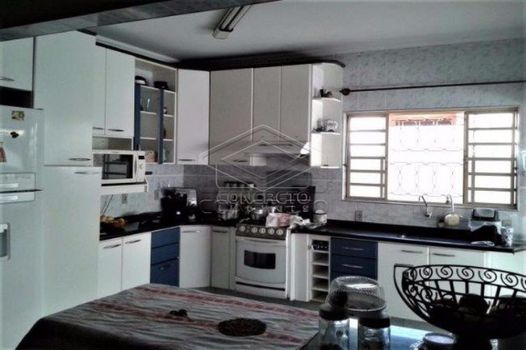 Foto 6 do(a) Casa de 3 quartos à venda em Vila Jardim Celina, Bauru