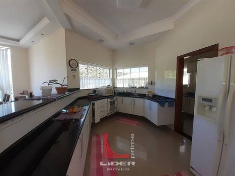 Foto 16 do(a) Casa em Condomínio de 6 quartos à venda em Condomínio Jardim das Palmeiras, Bragança Paulista