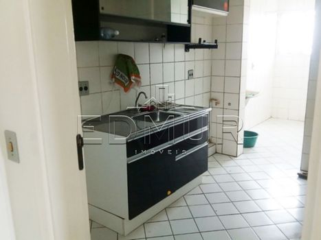 Foto 5 do(a) Apartamento de 3 quartos à venda em Jardim Cristiane, Santo André