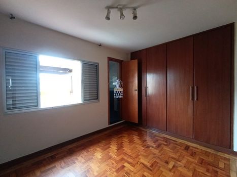 Foto 17 do(a) Casa de 3 quartos à venda em Parque Novo Mundo, São Paulo