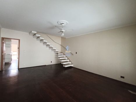 Foto 7 do(a) Casa de 3 quartos à venda em Parque Novo Mundo, São Paulo