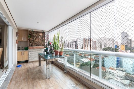 Foto 2 do(a) Apartamento de 3 quartos à venda em Vila Romana, São Paulo