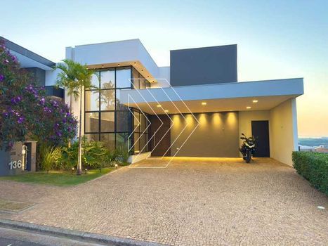 Foto 1 do(a) Casa em Condomínio de 3 quartos para alugar em Jardim Maria Izabel, Marília