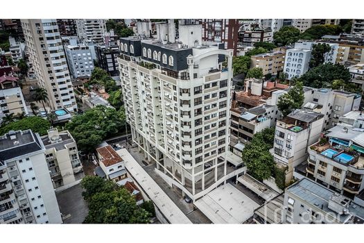 Foto 3 do(a) Apartamento de 3 quartos à venda em Mont Serrat, Porto Alegre