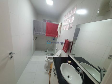 Foto 12 do(a) Casa de 3 quartos à venda em Jardim Oriental, São Paulo