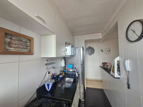 Foto 10 do(a) Apartamento de 2 quartos à venda em Jardim Adriana, Guarulhos
