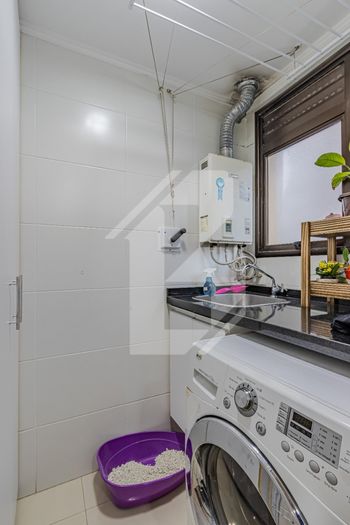 Foto 17 do(a) Apartamento de 2 quartos à venda em Petrópolis, Porto Alegre