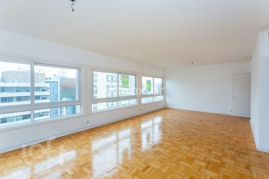 Foto 5 do(a) Apartamento de 3 quartos à venda em Moinhos de Vento, Porto Alegre