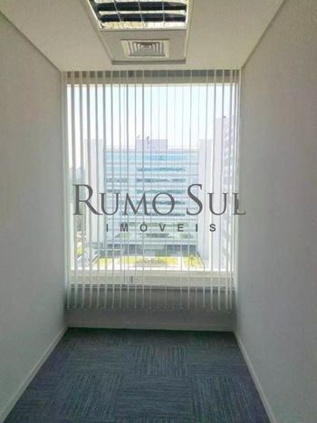 Foto 26 do(a) Sala / Conjunto Comercial false à venda em Jardim São Luís, São Paulo