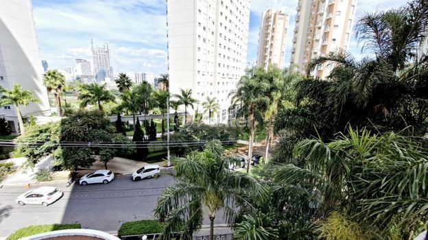 Foto 10 do(a) Apartamento de 3 quartos à venda em Jardim Fonte do Morumbi, São Paulo