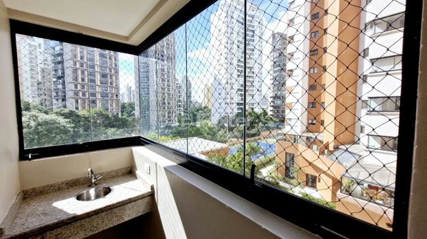 Foto 28 do(a) Apartamento de 3 quartos à venda em Jardim Fonte do Morumbi, São Paulo