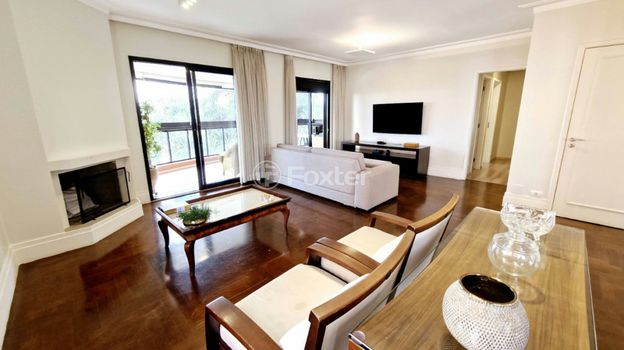Foto 3 do(a) Apartamento de 3 quartos à venda em Jardim Fonte do Morumbi, São Paulo