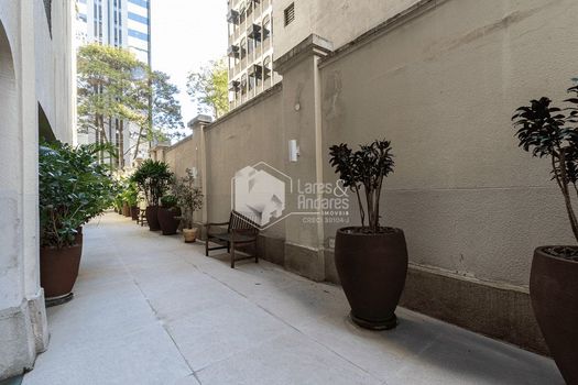 Foto 23 do(a) Apartamento de 2 quartos à venda em Itaim Bibi, São Paulo