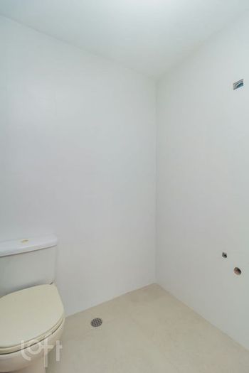 Foto 23 do(a) Apartamento de 3 quartos à venda em Boa Vista, Porto Alegre