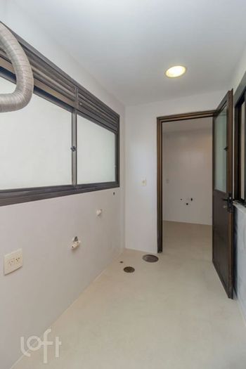 Foto 43 do(a) Apartamento de 3 quartos à venda em Boa Vista, Porto Alegre
