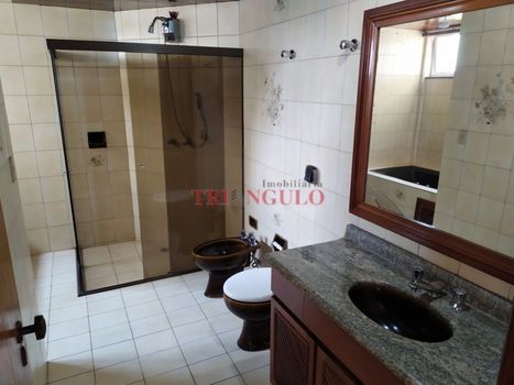 Foto 12 do(a) Apartamento de 4 quartos à venda em Zona I, Umuarama