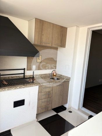 Foto 2 do(a) Apartamento de 3 quartos à venda em Vila Bertioga, São Paulo