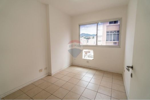 Foto 19 do(a) Apartamento de 2 quartos à venda em Centro, Rio de Janeiro