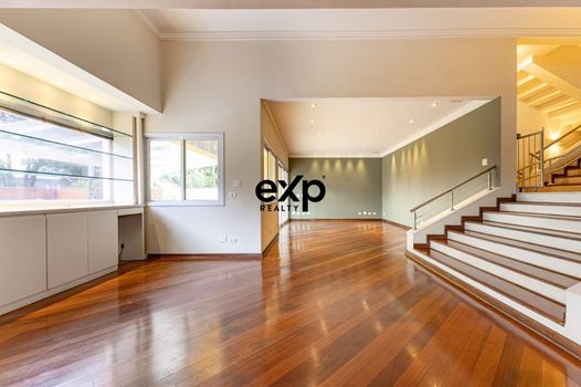 Foto 1 do(a) Casa em Condomínio de 4 quartos à venda em Jardim Leonor, São Paulo