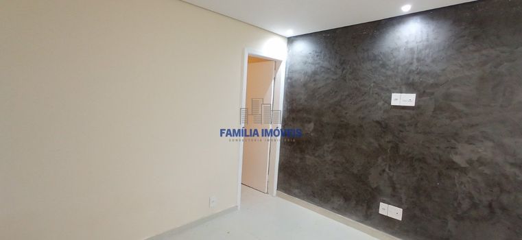 Foto 7 do(a) Casa de 2 quartos à venda em Vila Cascatinha, São Vicente