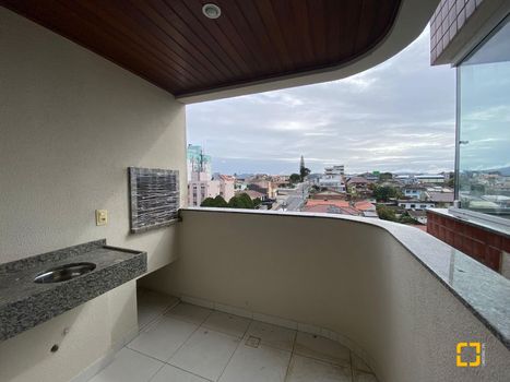 Foto 6 do(a) Apartamento de 2 quartos à venda em Coloninha, Florianópolis