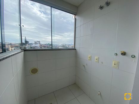 Foto 5 do(a) Apartamento de 2 quartos à venda em Coloninha, Florianópolis