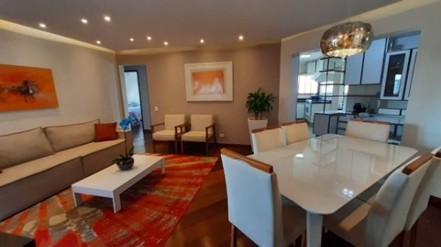 Foto 2 do(a) Apartamento de 4 quartos à venda em Vila Mariana, São Paulo