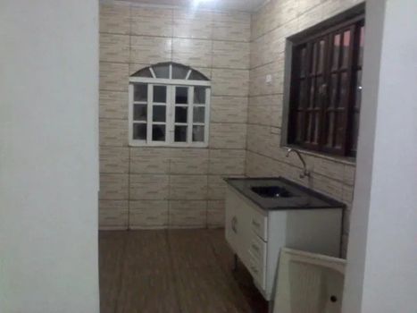 Foto 2 do(a) Casa de 4 quartos à venda em Chácara Dona Olívia, São Paulo