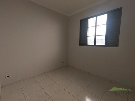 Foto 7 do(a) Casa de 3 quartos à venda em Vila Emília, Maringá