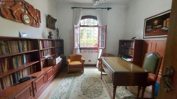 Foto 31 do(a) Casa de 8 quartos à venda em Jardim Guedala, São Paulo