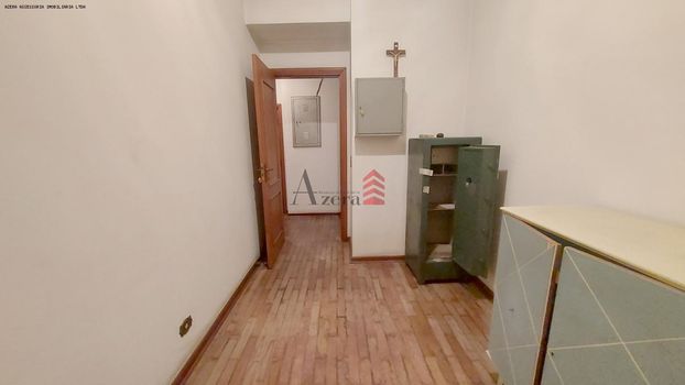 Foto 48 do(a) Casa de 8 quartos à venda em Jardim Guedala, São Paulo